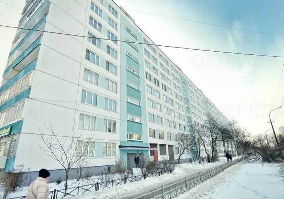 пластиковые окна в подъезде 2