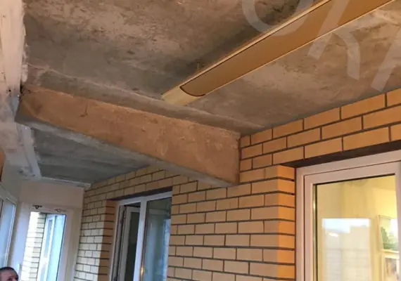 Замена холодного остекления на теплое на Парнасе