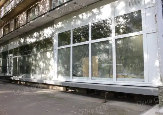 Остекление магазина в Санкт-Петербурге (1)