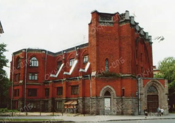Католический храм на Бабушкина 57