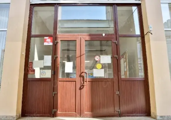 Школа искусств на проспекте Просвещения 40